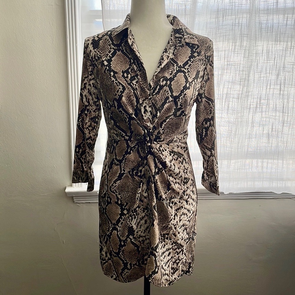 NWT cignal snake print dress